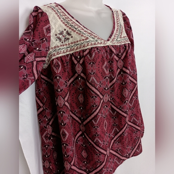 2/$30 Xhilaration Burgundy Merlo Western Patterned Top-(#69) - Picture 5 of 10